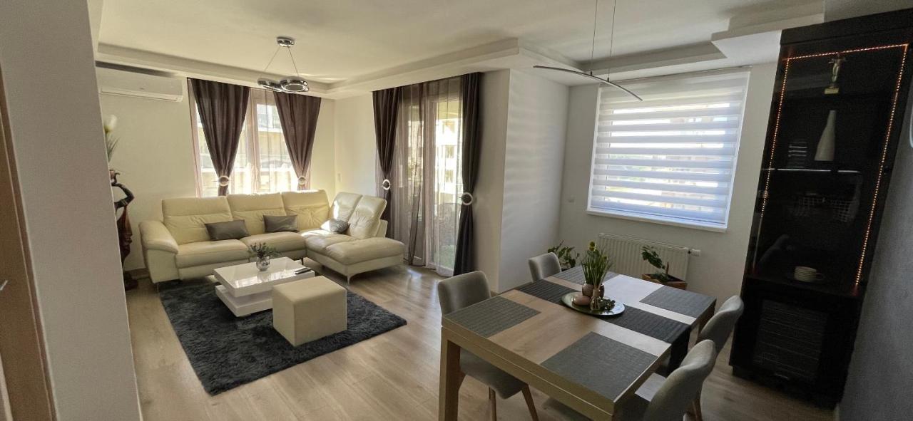N.Cristian Apartment Budapest Extérieur photo