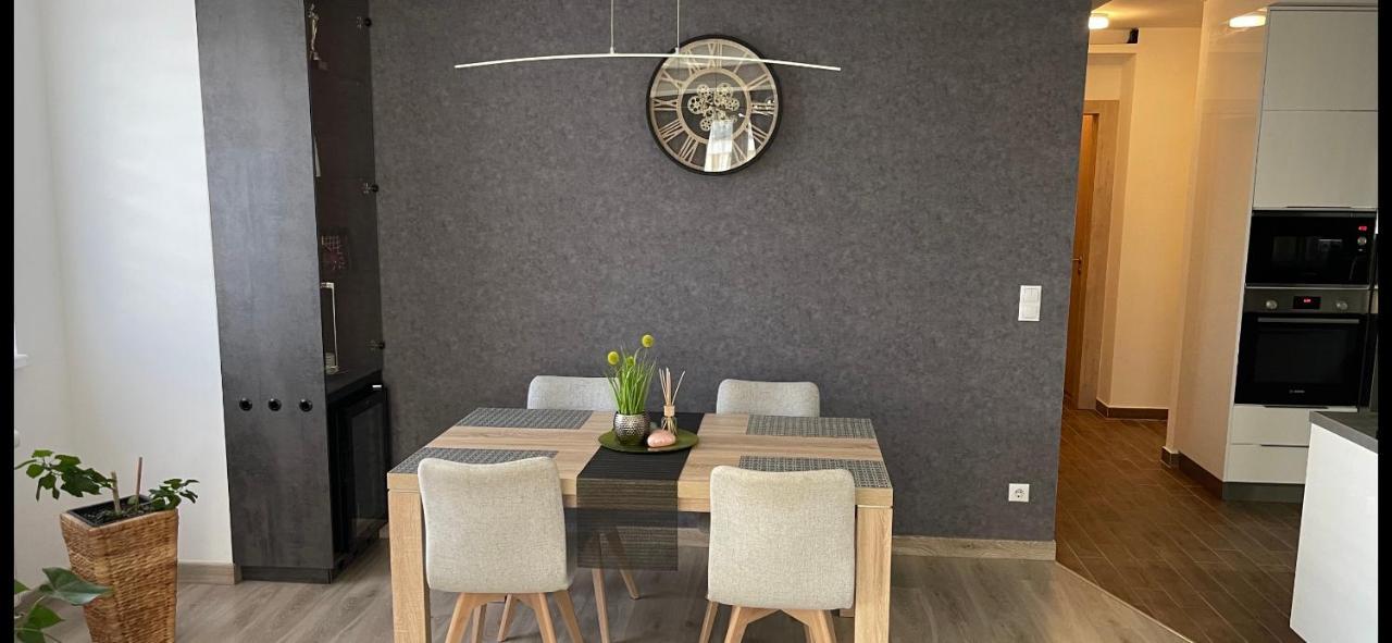 N.Cristian Apartment Budapest Extérieur photo